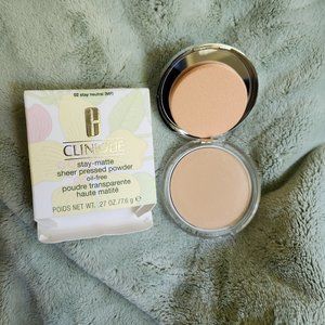 Clinique stay-matte sheer pressed powder oil-free 02